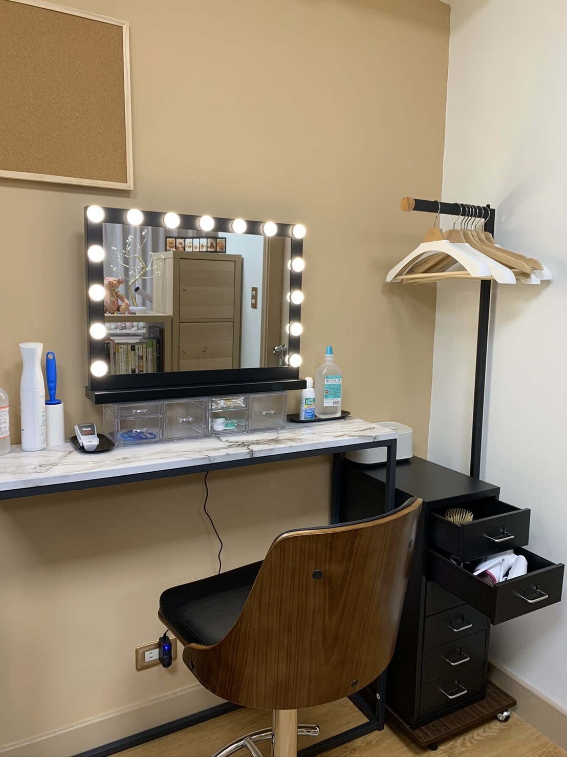 S__65536070.jpg S__65536070.jpg