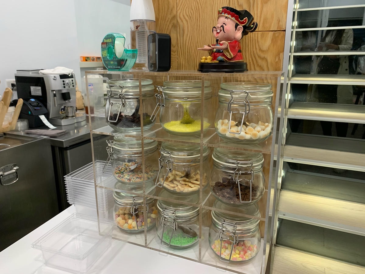 S__8249352.jpg S__8249352.jpg