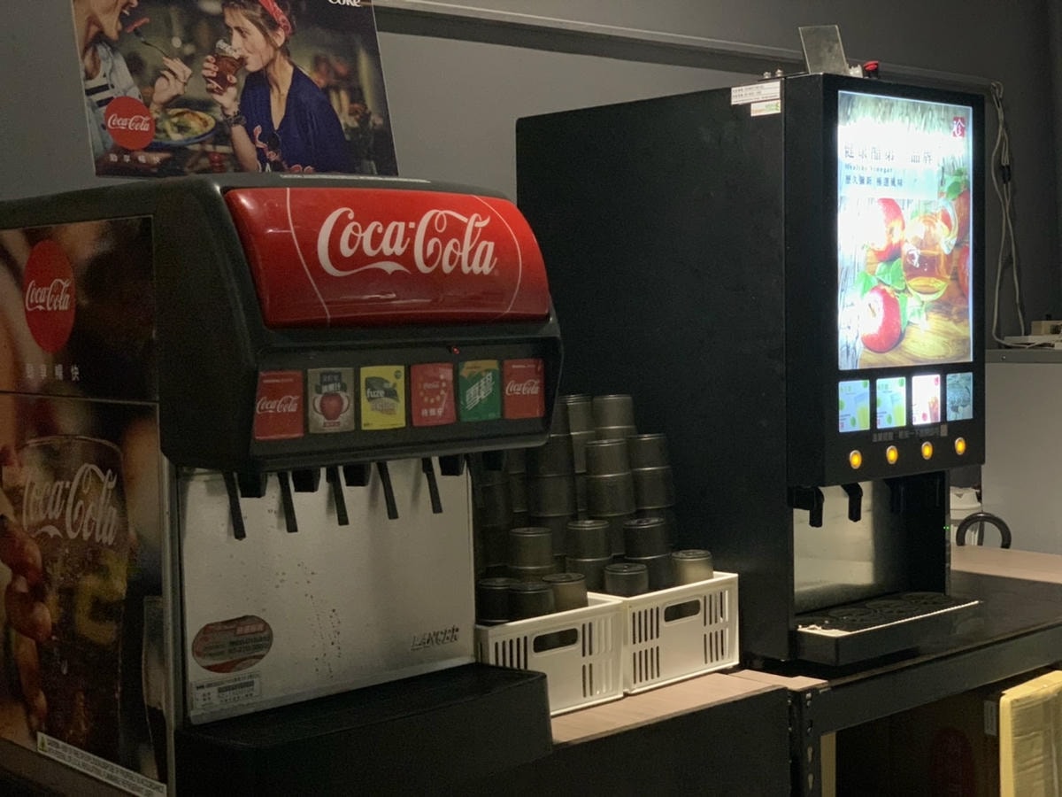 S__12034059.jpg S__12034059.jpg