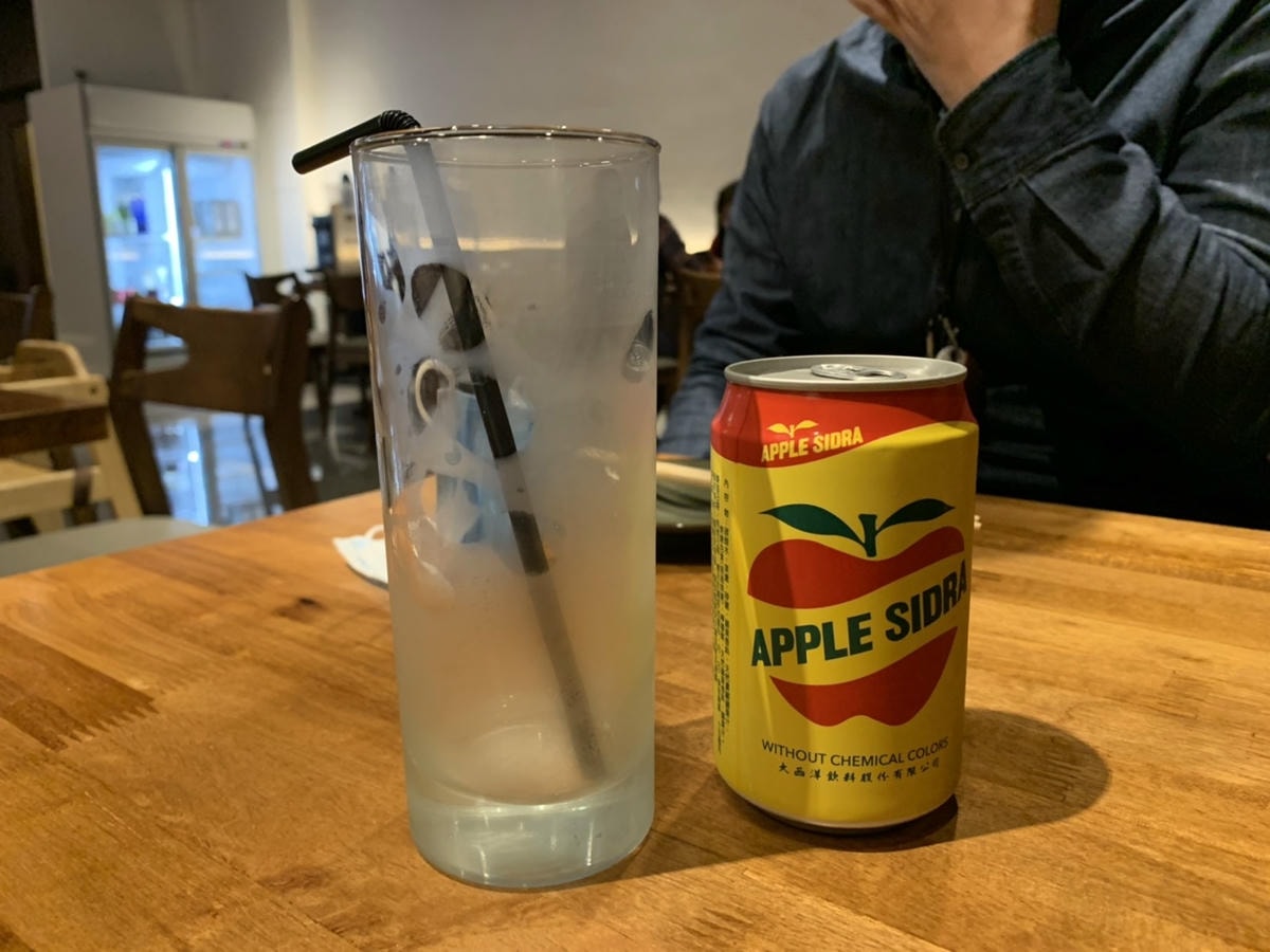 S__18776098.jpg S__18776098.jpg