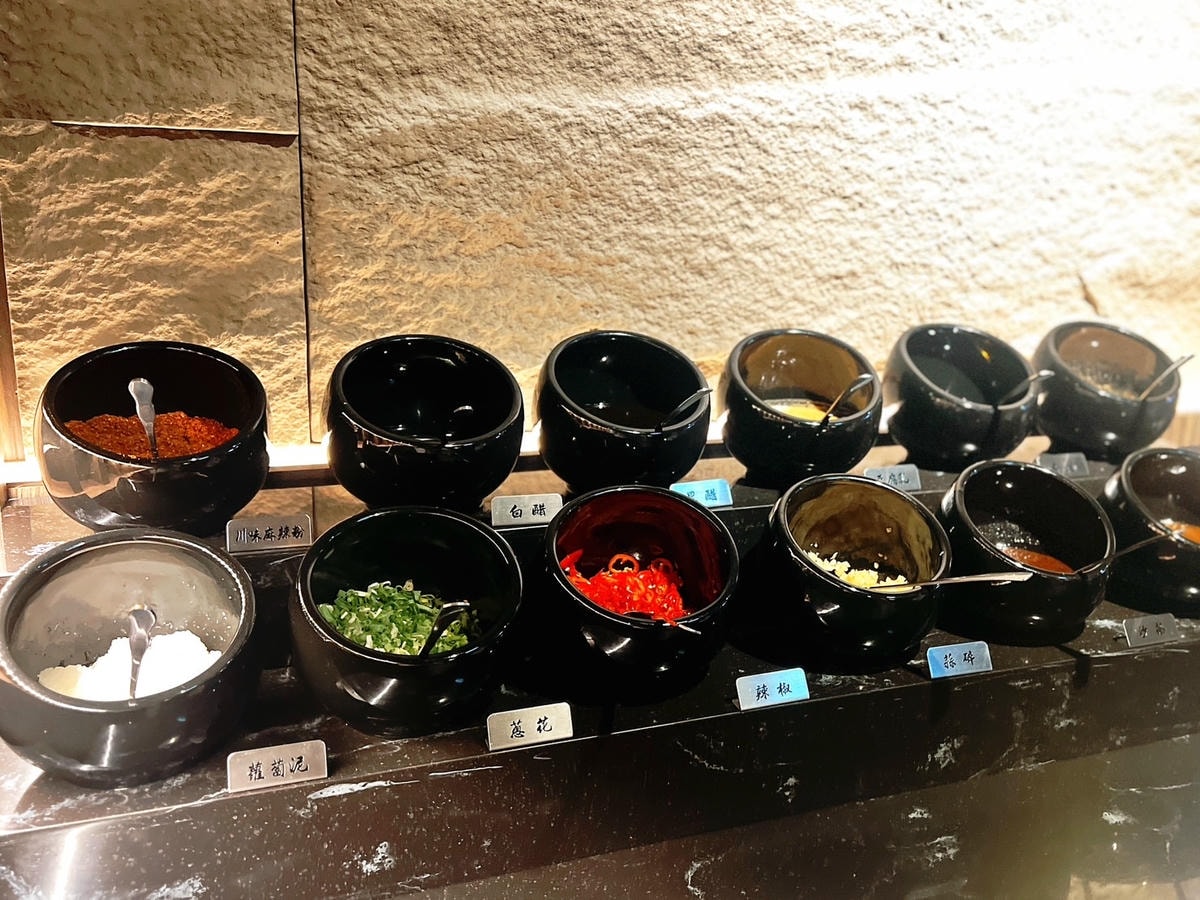 [ 桃園食記 ] 圍圍爐爐麻辣火鍋中壢延平店 中壢新開幕