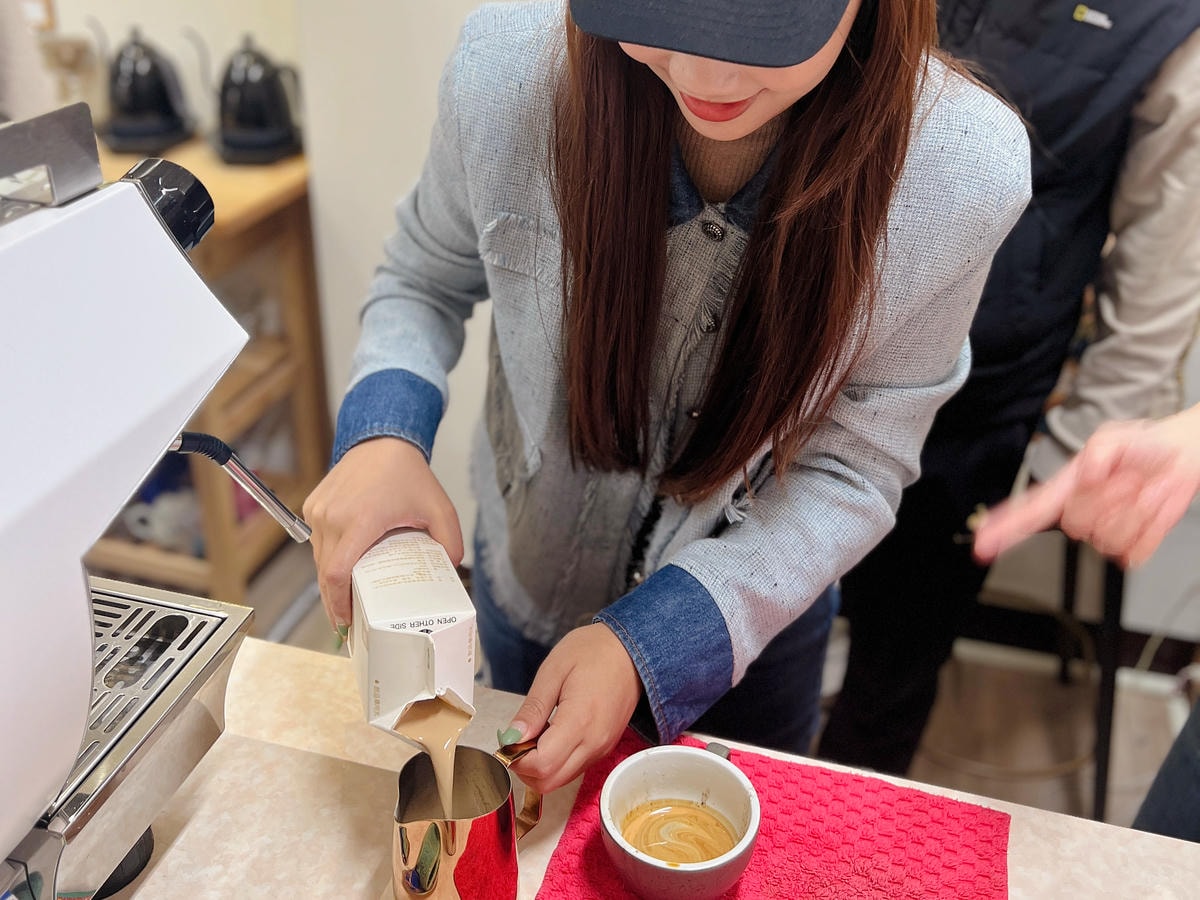 [ 咖啡拉花體驗 ] 汪喵咖啡教學 桃園中壢 中壢拉花體