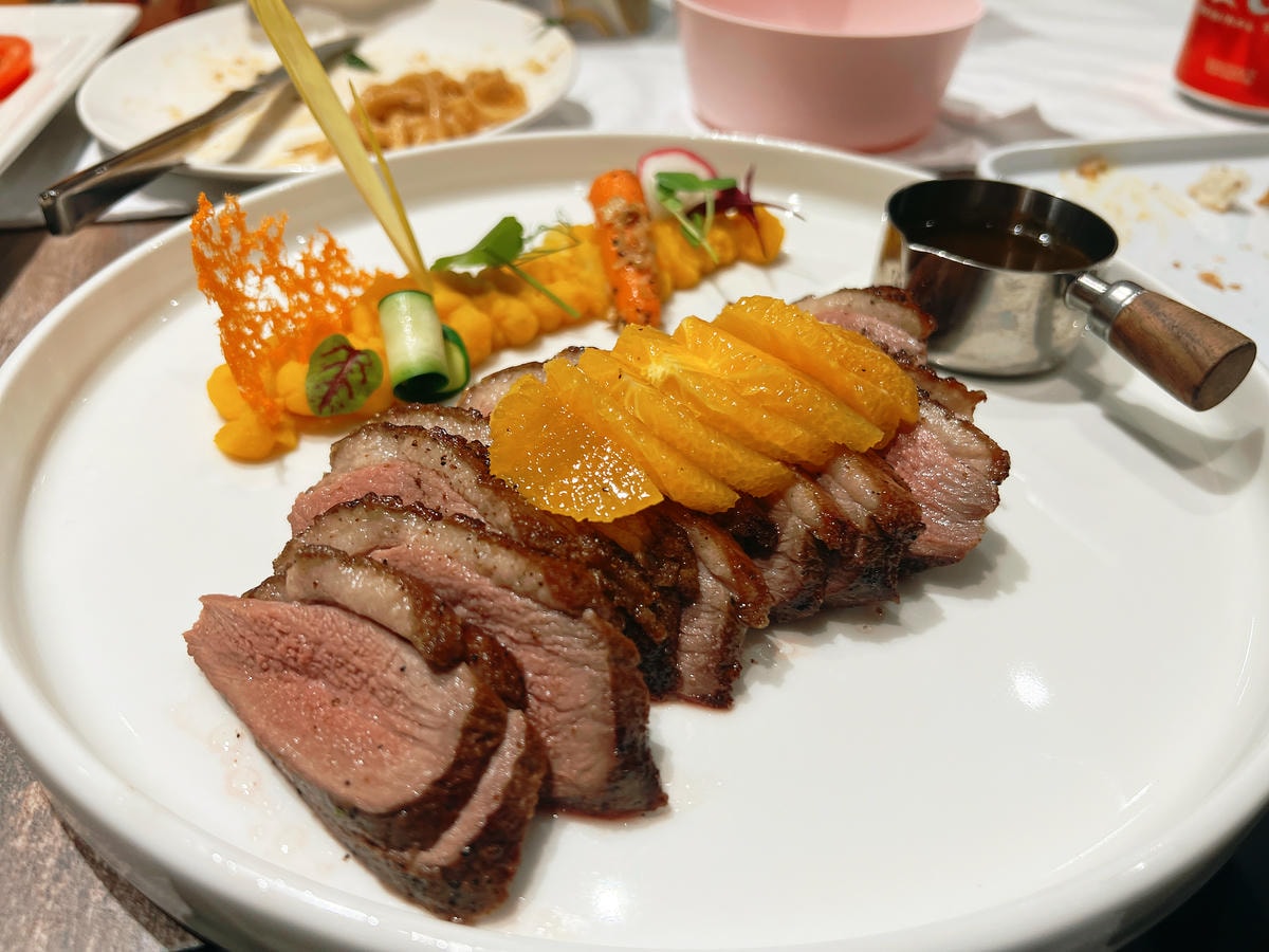 [ 桃園食記 ] 中壢區大園區青埔高鐵特區 青埔商旅A