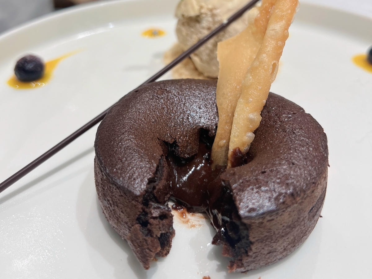 [ 桃園食記 ] 中壢區大園區青埔高鐵特區 青埔商旅A