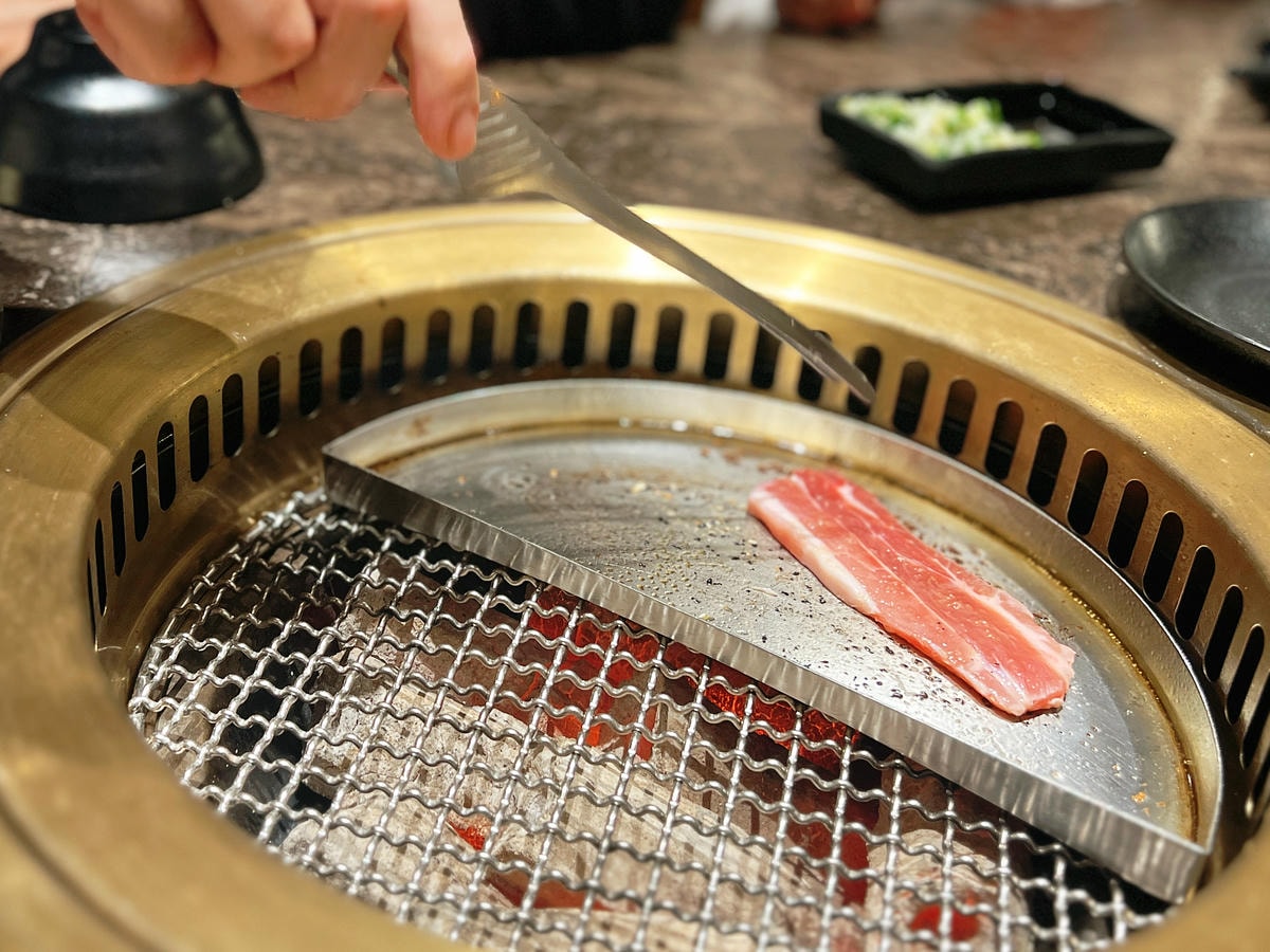 [ 桃園食記 ] 中壢區大園區青埔高鐵特區 金炭火燒肉