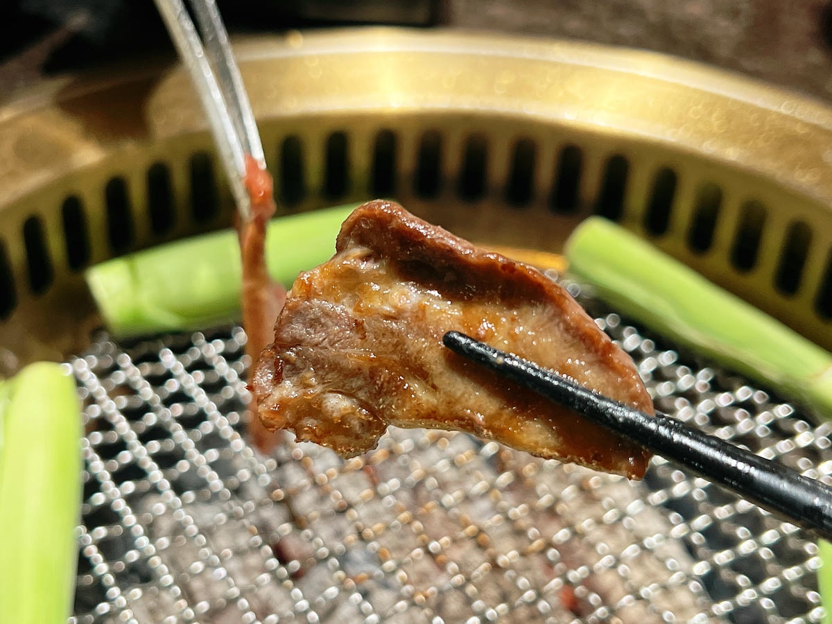 [ 桃園食記 ] 中壢區大園區青埔高鐵特區 金炭火燒肉