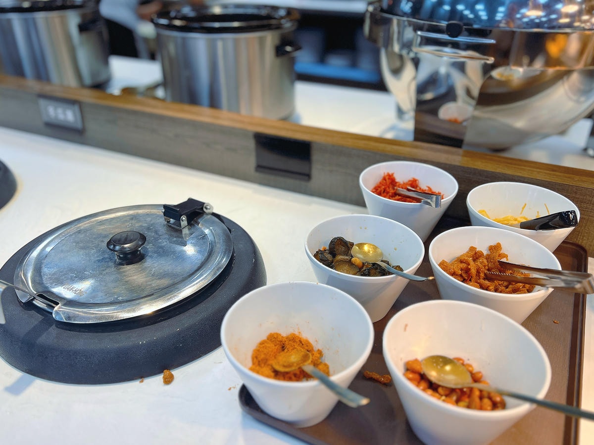 [ 桃園食記 ] 饗厚牛排-桃園店 399元自助吧吃到飽