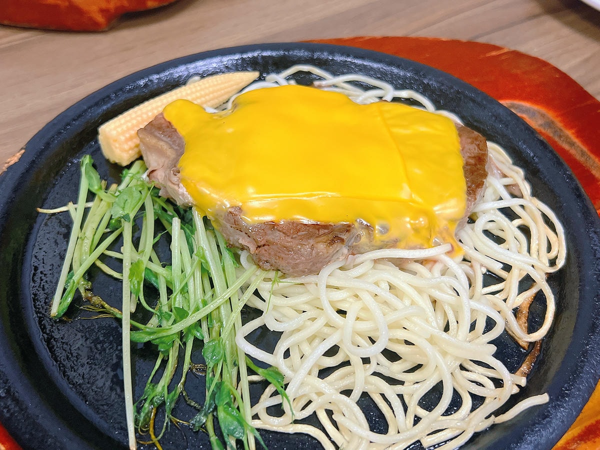 [ 桃園食記 ] 饗厚牛排-桃園店 399元自助吧吃到飽