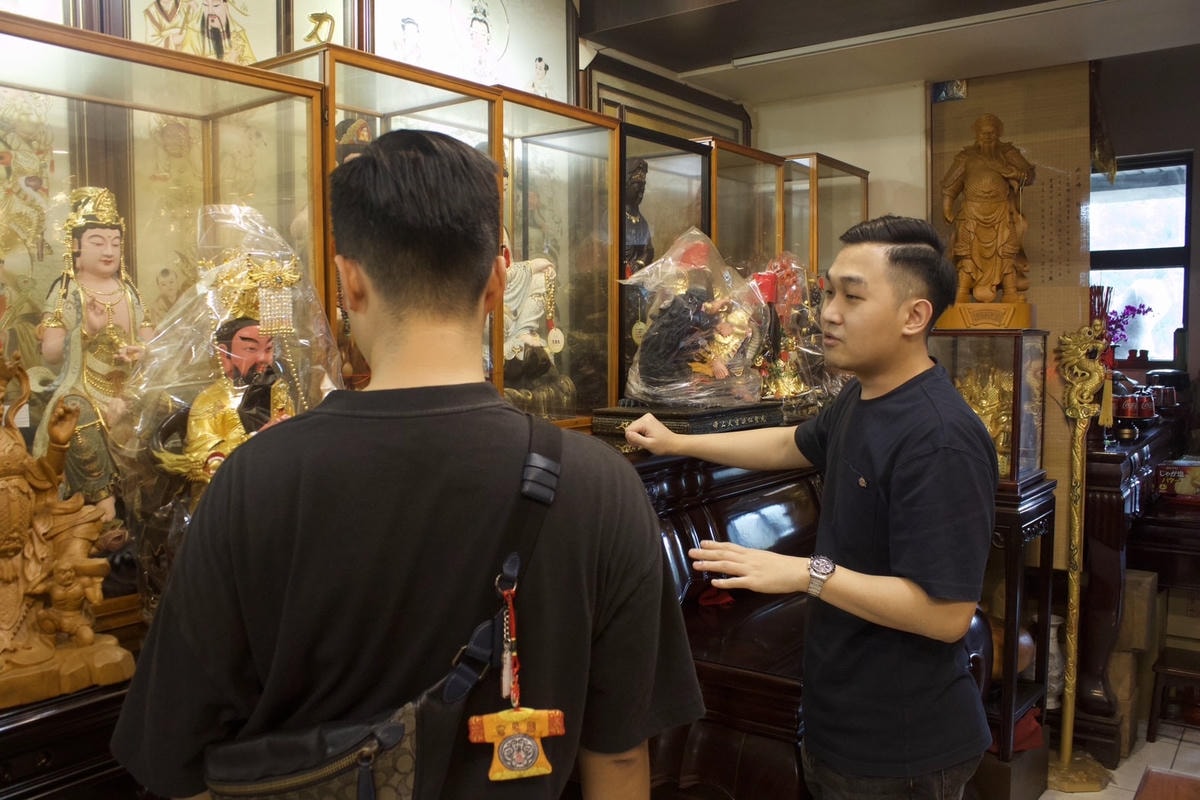 [ 佛具推薦 ] 聖靈光佛具 台北老字號佛具店推薦 神