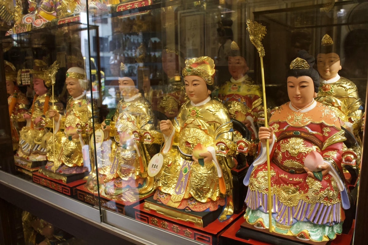 [ 佛具推薦 ] 聖靈光佛具 台北老字號佛具店推薦 神