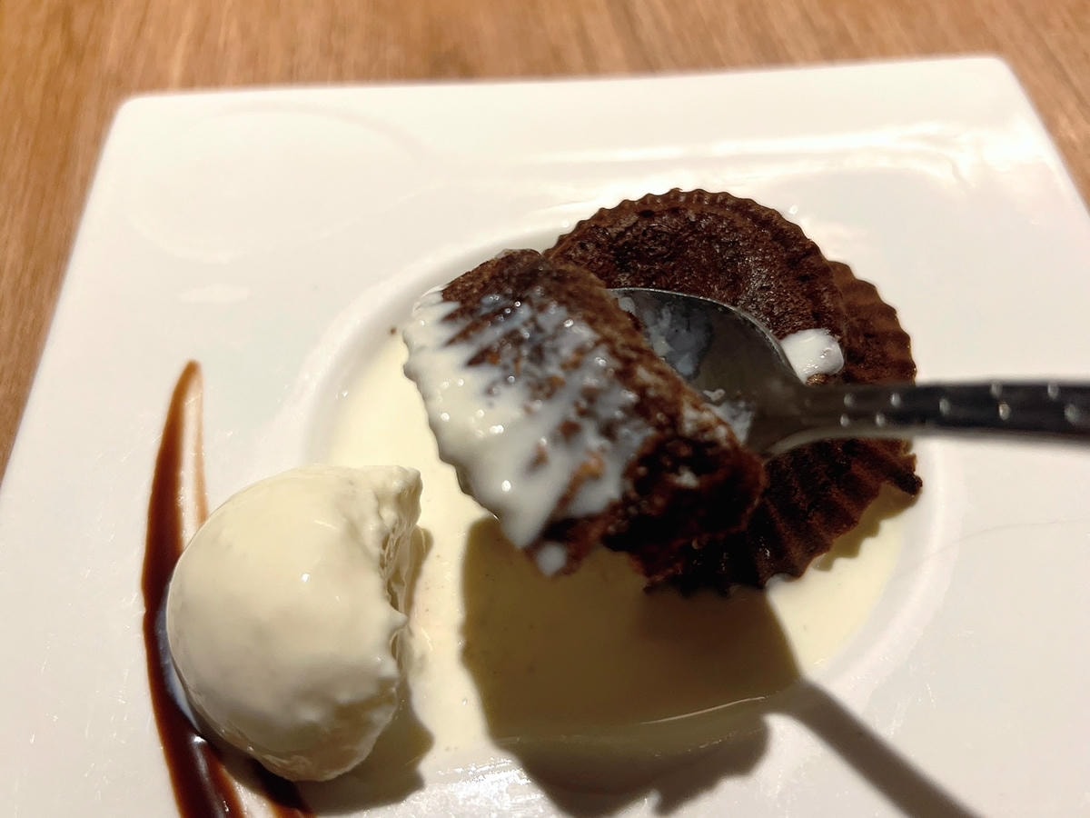 [ 桃園食記 ] 力二帝王蟹鍋物放題桃園店 桃園帝王蟹吃