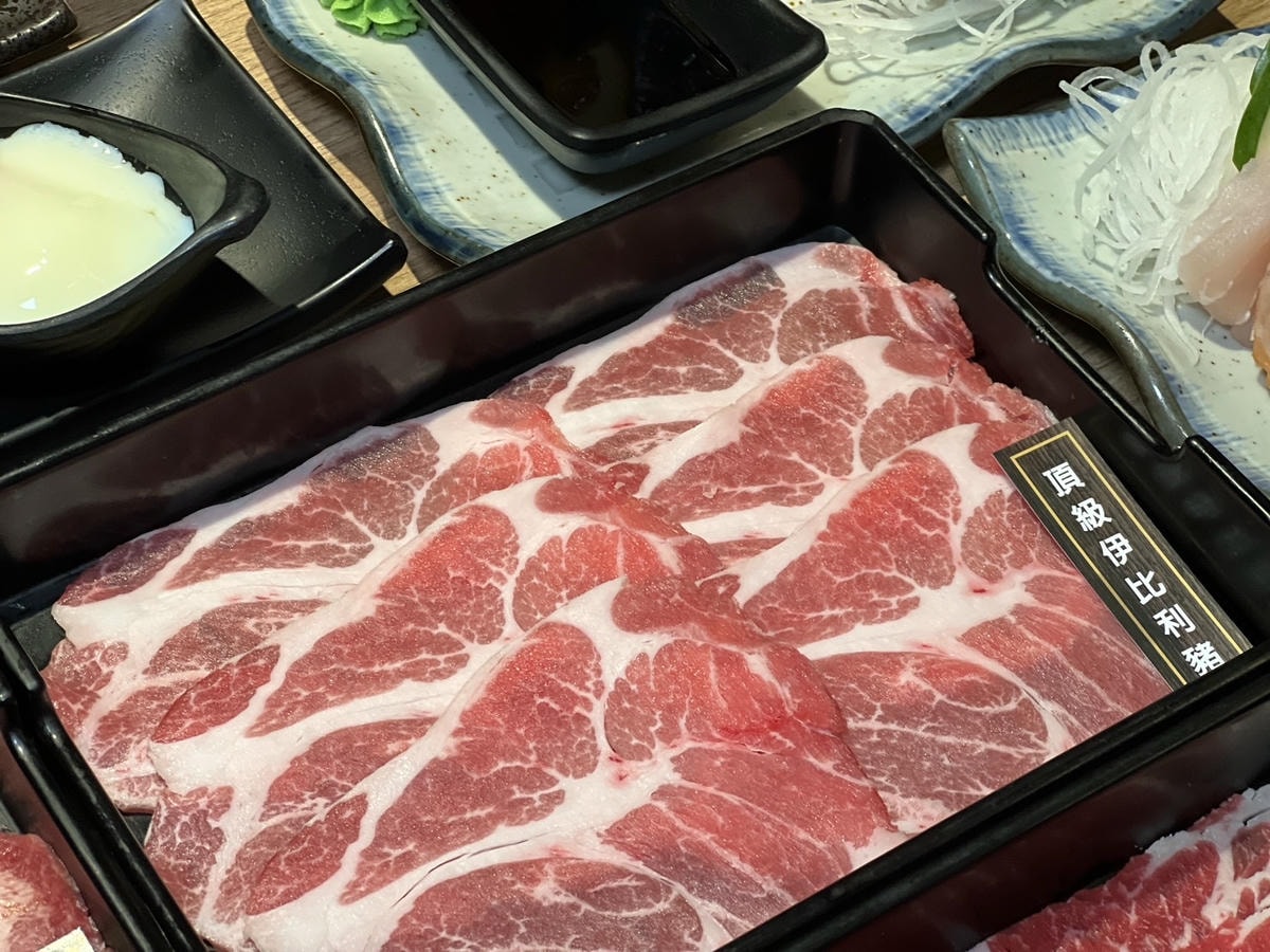 [ 桃園食記 ] 力二帝王蟹鍋物放題桃園店 桃園帝王蟹吃