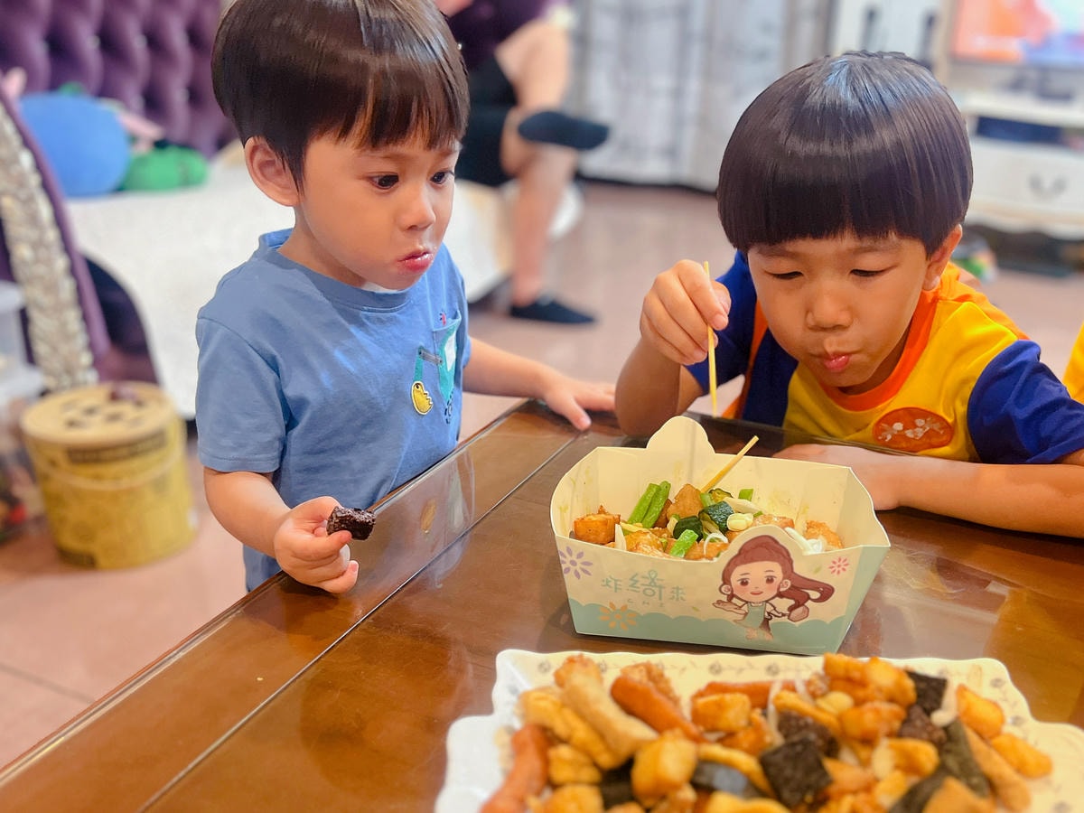 [ 桃園食記 ] 炸綺來鹹酥雞 桃園中正店桃園特色甜不辣吃
