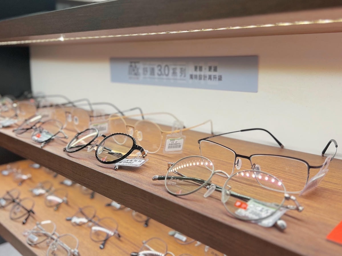 [ 眼鏡店分享 ] SOLO MAX快時尚眼鏡 誠品南西店 