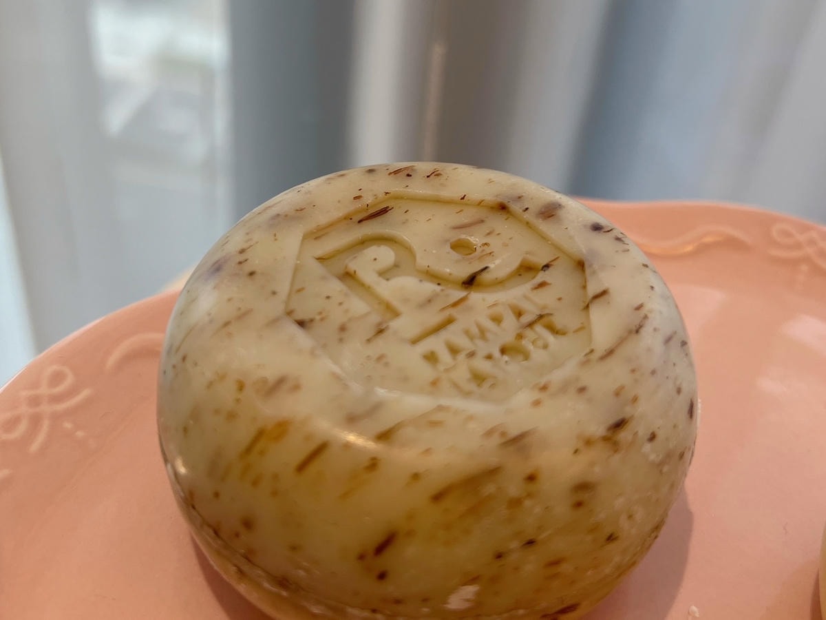 [ 沐浴用品 ] 南法香頌歐巴拉朵超潤甜杏仁油香皂開箱 