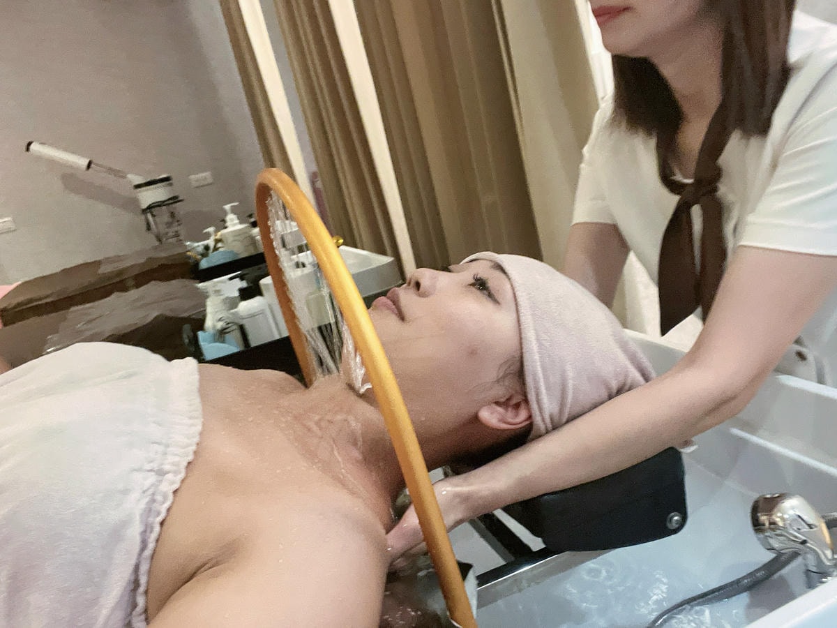 [ 美髮推薦 ] HQ越式洗髮複合美學 中壢超便宜越式洗