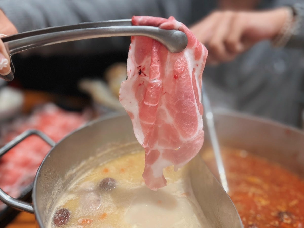 [ 桃園食記 ] 蒸煮流胡椒豬肚雞鍋桃園好喝胡椒豬肚雞推薦