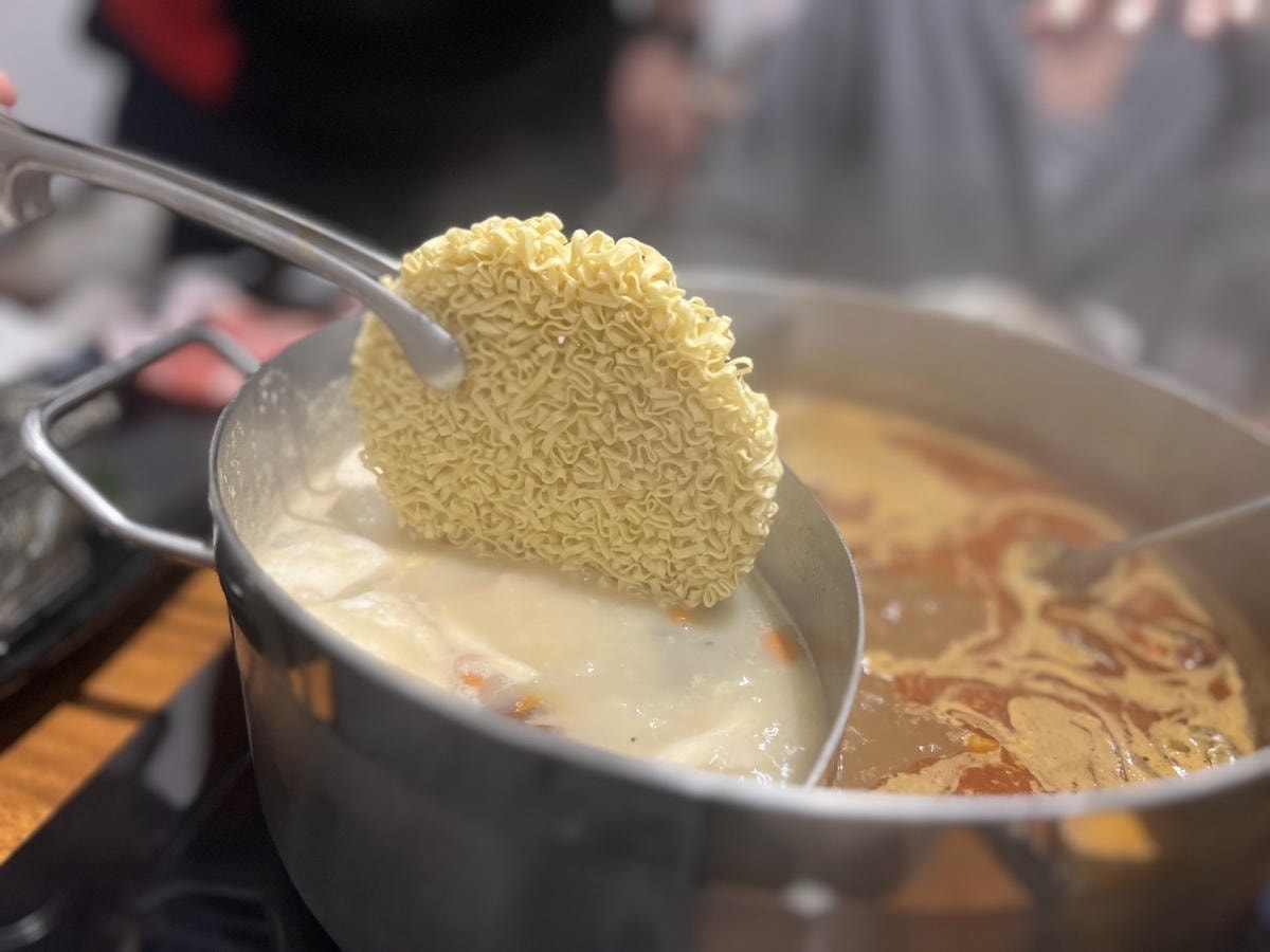 [ 桃園食記 ] 蒸煮流胡椒豬肚雞鍋桃園好喝胡椒豬肚雞推薦