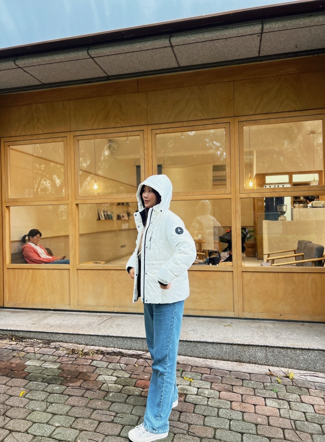 [ 穿搭分享 ] GIORDANO 5A級鵝絨外套開箱文8