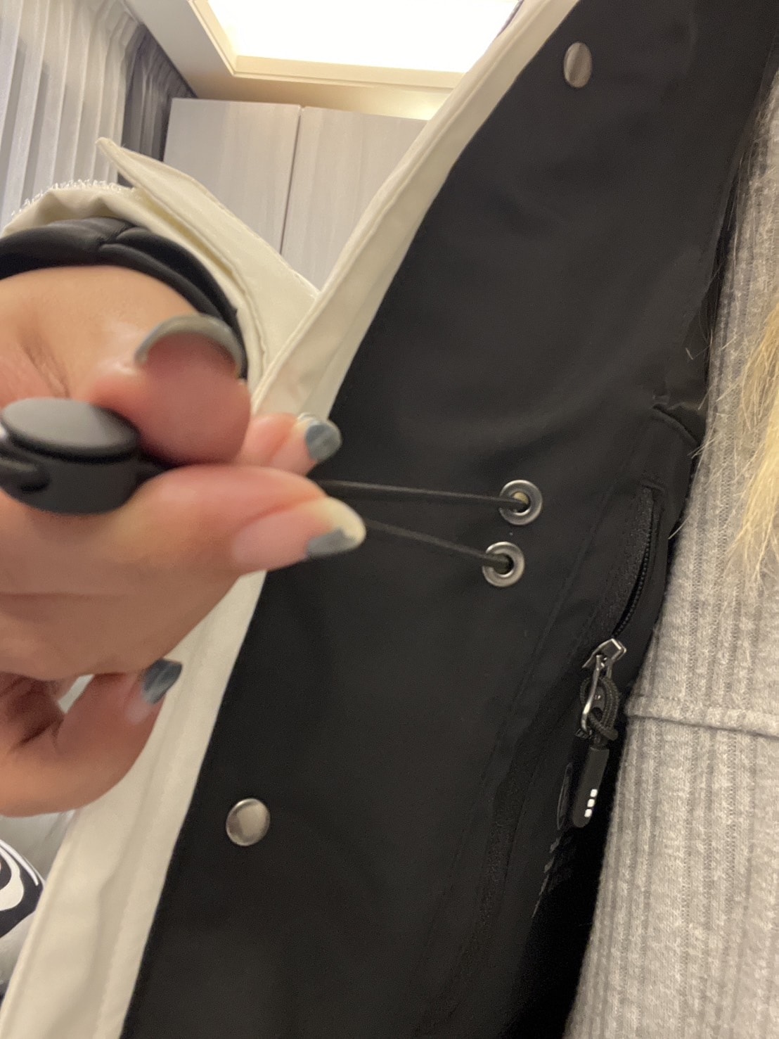 [ 穿搭分享 ] GIORDANO 5A級鵝絨外套開箱文8