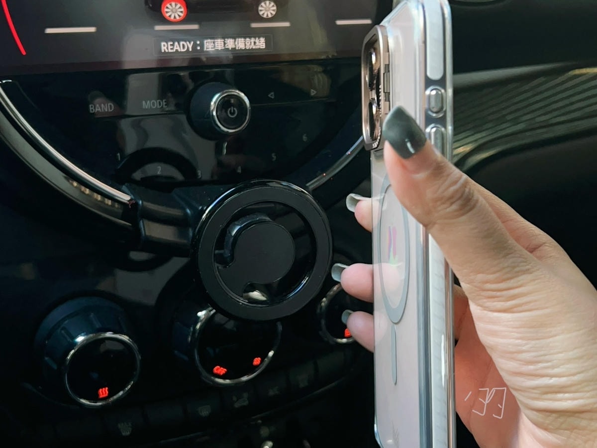 [ 手機殼開箱 ] MONOCOZZI iPhone 16系