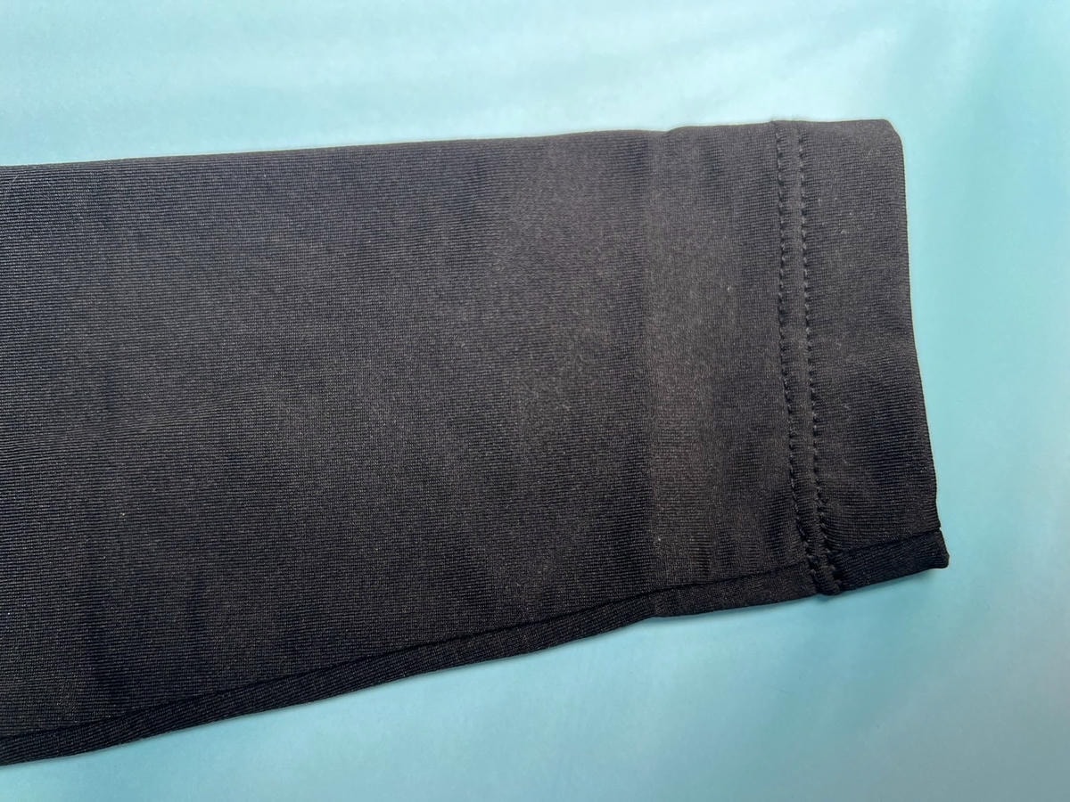 [ 發熱衣分享 ] check2check 暖機能輕絨發熱衣