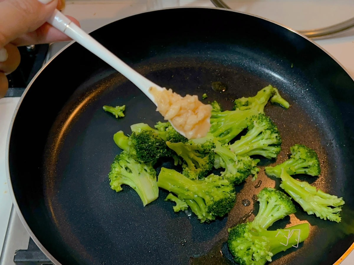 [ 簡易食譜 ] 淑女廚房 家中必備香菜醬、青蔥醬、蒜頭