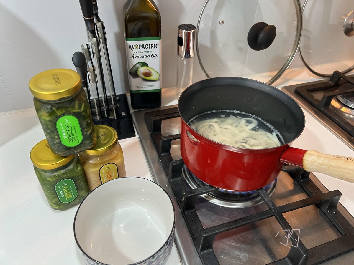 [ 簡易食譜 ] 淑女廚房 家中必備香菜醬、青蔥醬、蒜頭