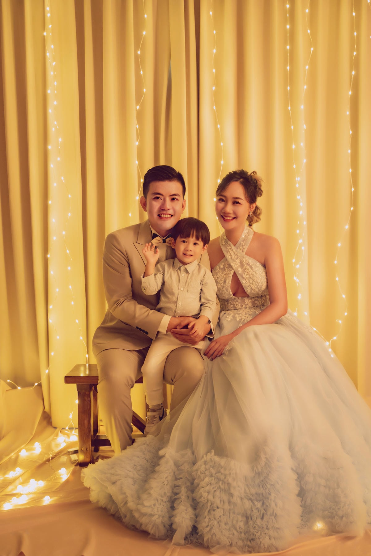 [ 全家福攝影 ]棚拍全家福比外拍更精彩,快樂拍親子寫真的一