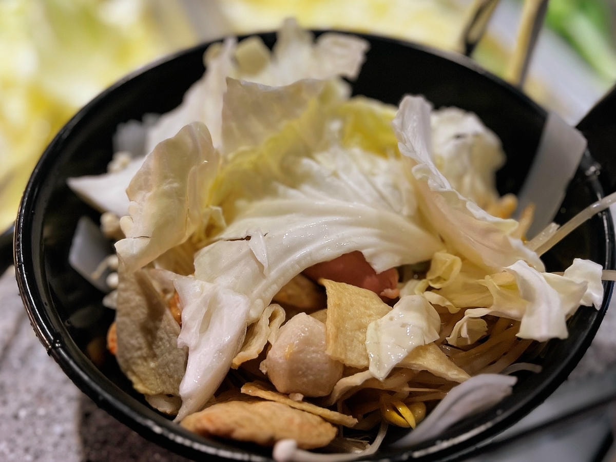 [ 桃園食記 ] 甩鍋雞볶찜韓式炒雞吃到飽-桃園ATT店 