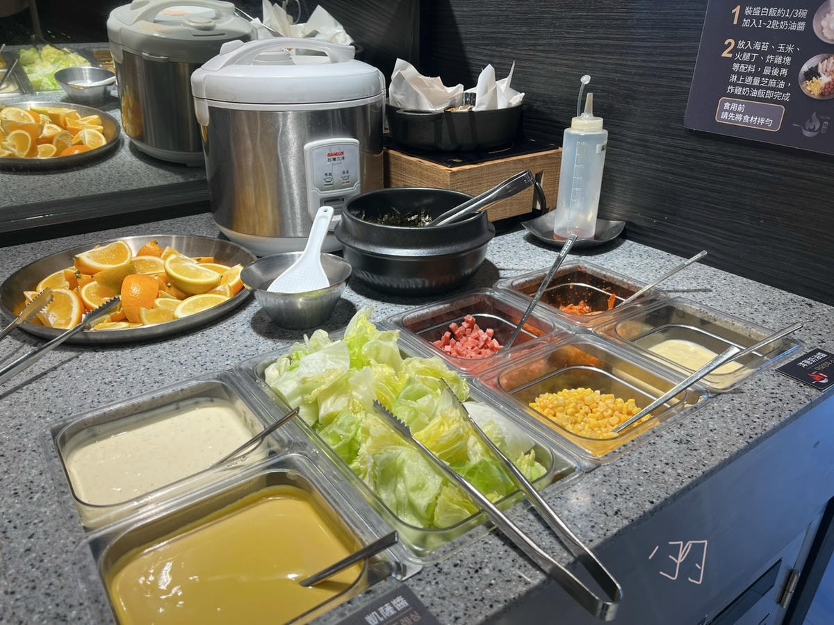 [ 桃園食記 ] 甩鍋雞볶찜韓式炒雞吃到飽-桃園ATT店 