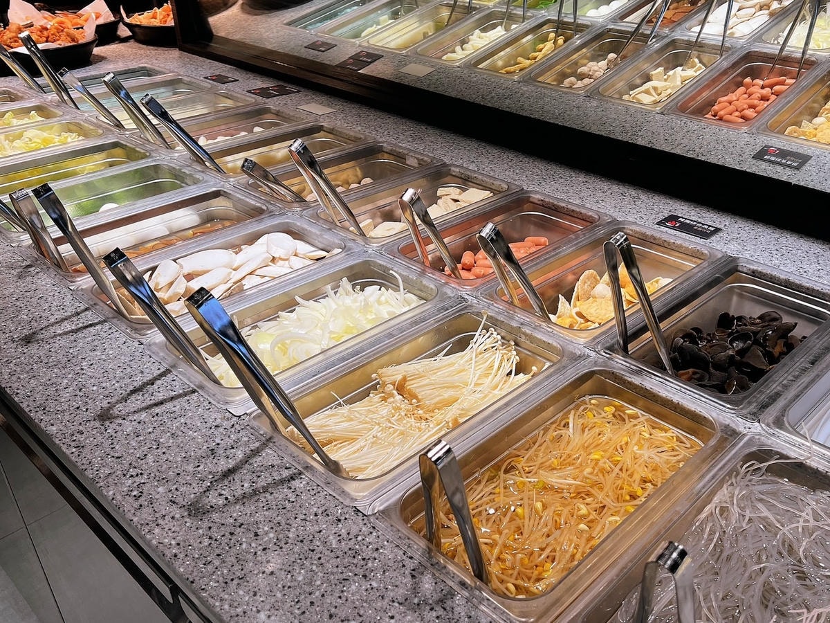 [ 桃園食記 ] 甩鍋雞볶찜韓式炒雞吃到飽-桃園ATT店 