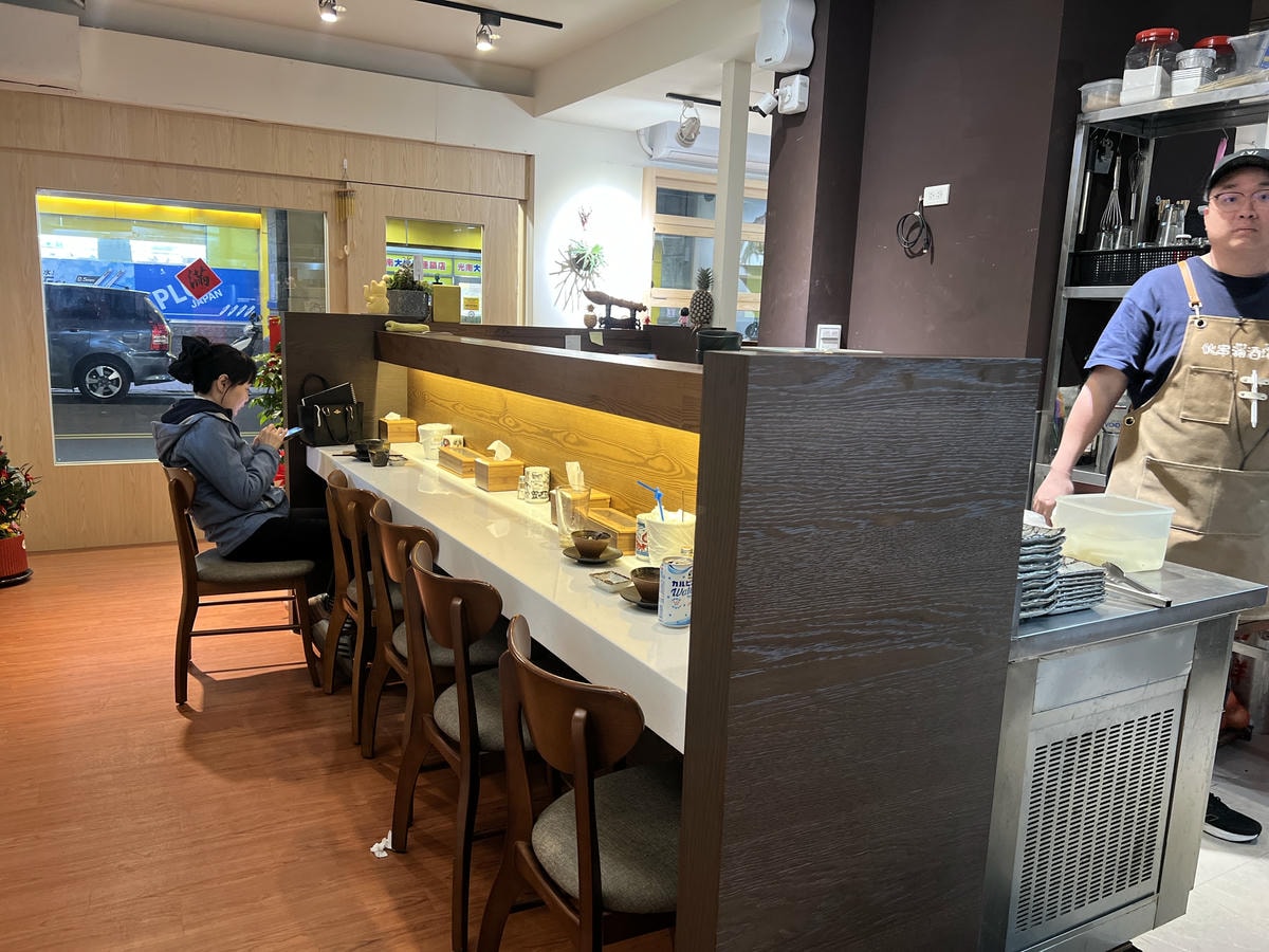 [ 桃園食記 ] 伙串滿酒場 串燒酒場 燒烤居酒屋 中壢