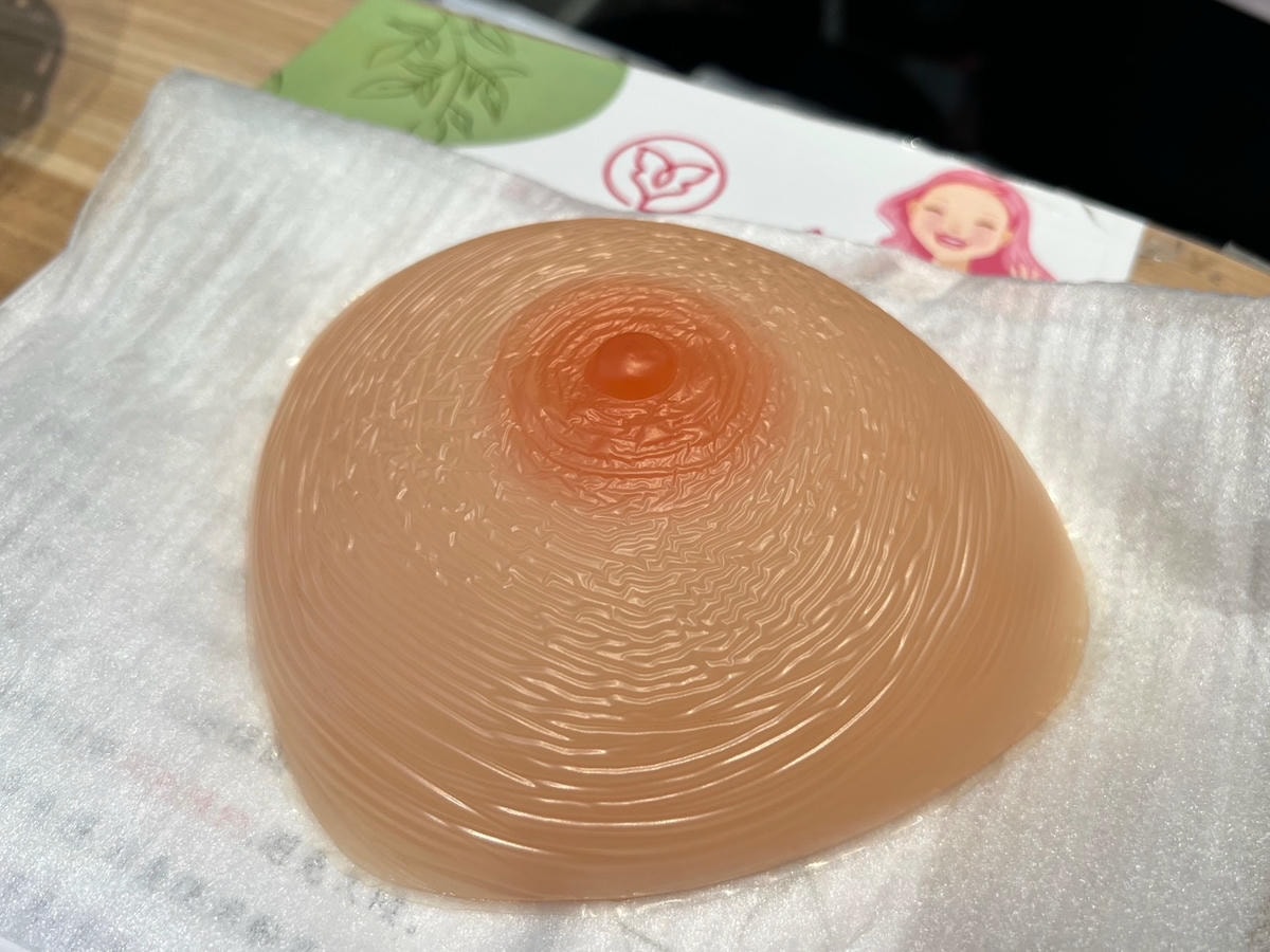 [ 內衣分享 ] 告別走鐘胸型!妮妮內衣門市試穿心得:一對一