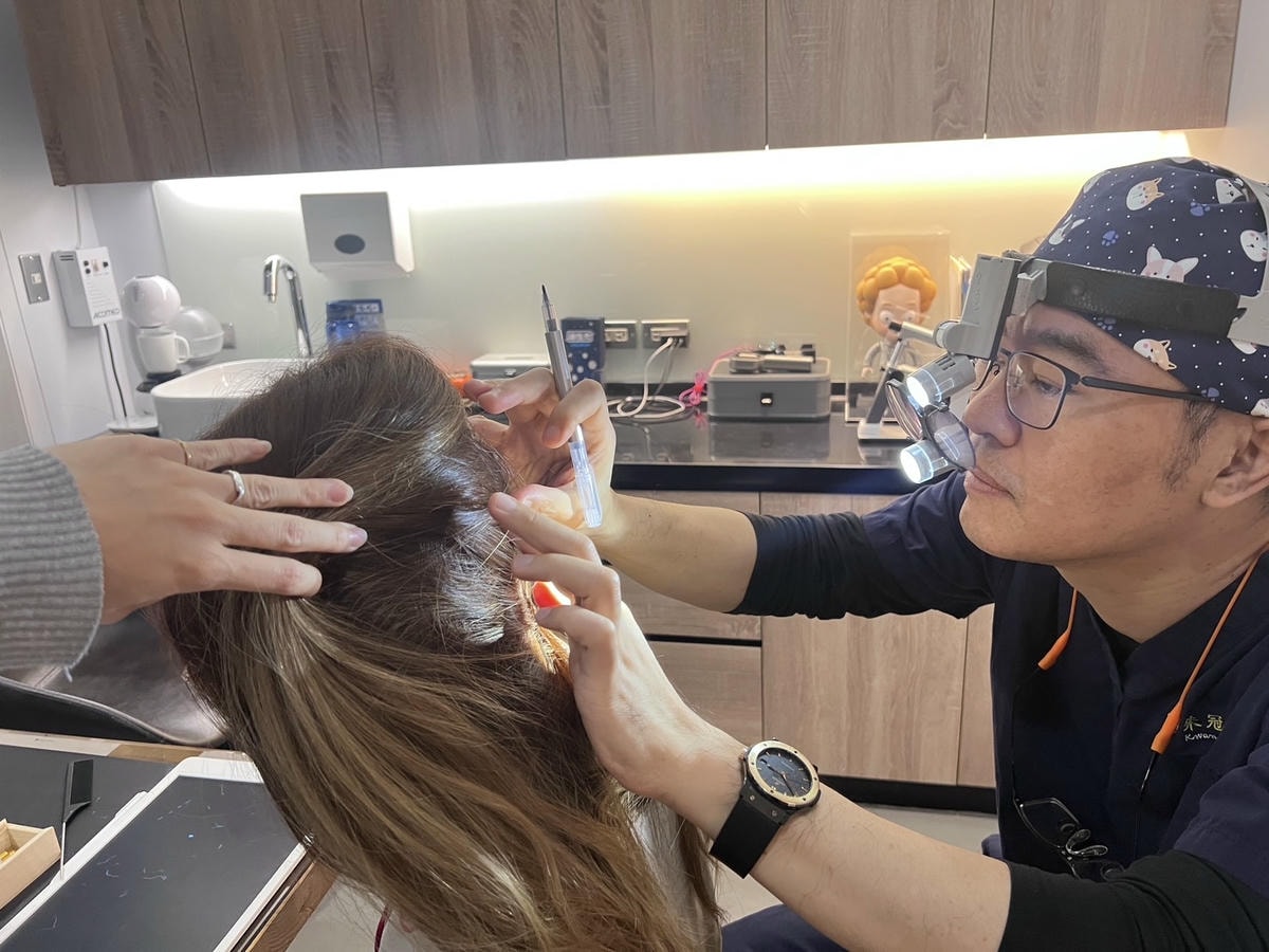 [植眉推薦]DCDC生髮診所朱冠州醫師眉毛稀疏救星!第三代