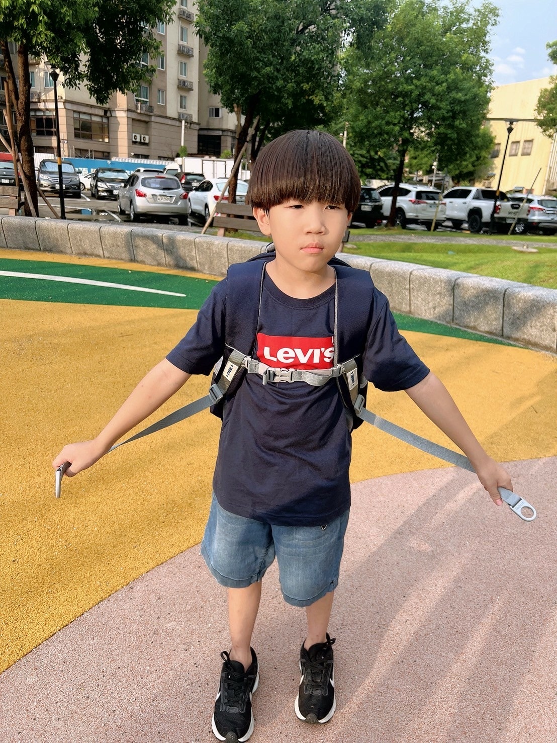 [ 護脊書包推薦 ] impact怡寶 momo 蜘