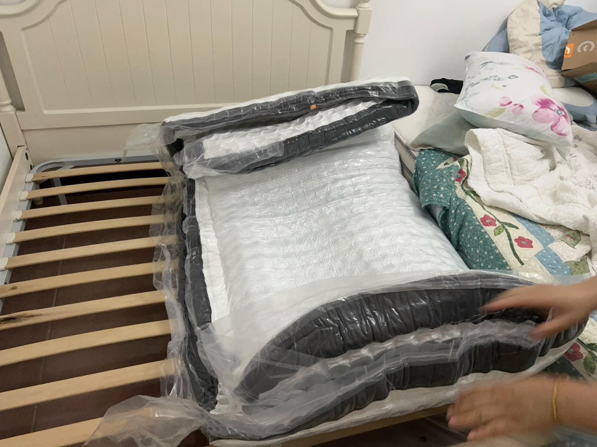 [ 床墊分享 ] 德國Emma 石墨烯黑鑽床墊 愛護爸媽的