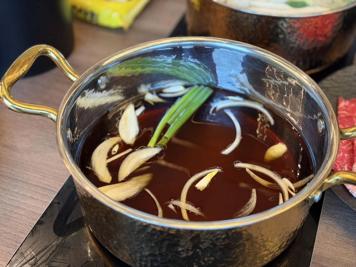 [ 桃園食記 ] 金蒔鍋物青埔旗艦店歐式奢華鍋物空間・最低