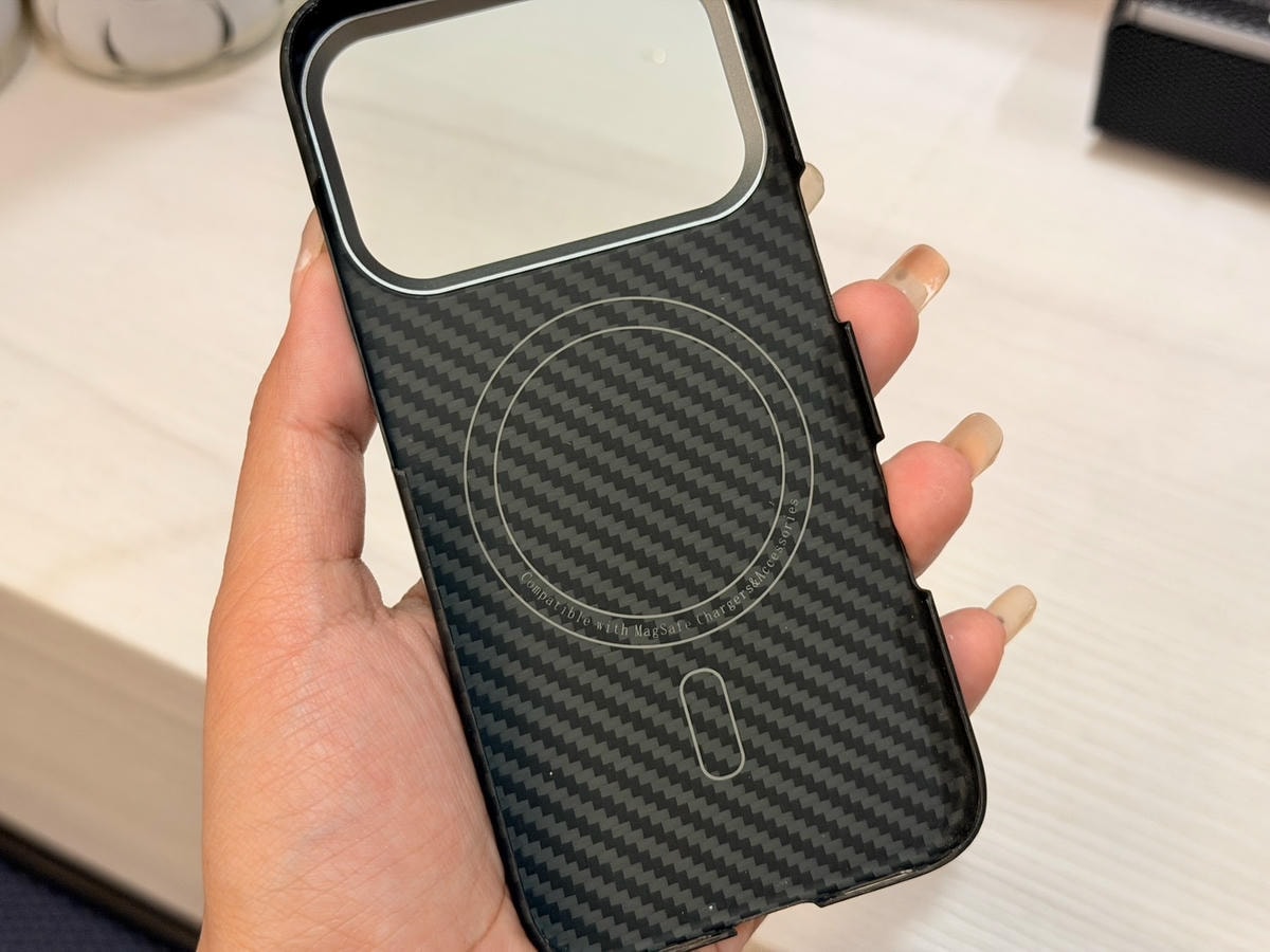 [ 手機殼推薦 ] Hipporizz 設計品牌質感配件 