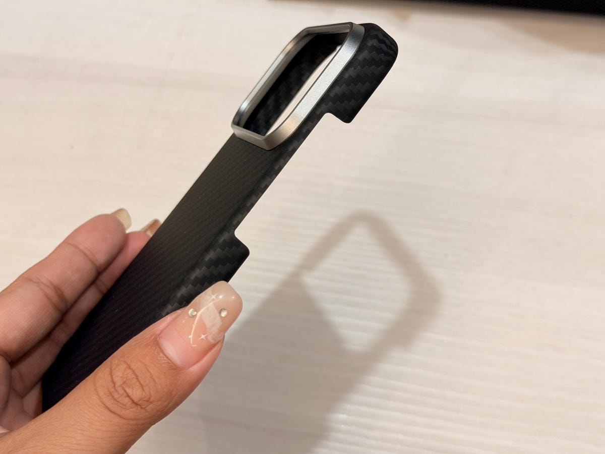 [ 手機殼推薦 ] Hipporizz 設計品牌質感配件 