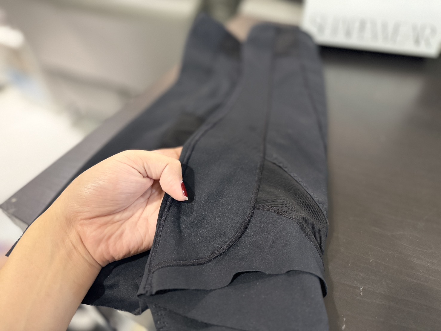 [ 收腹褲推薦 ] TIBI小妖收腹推推褲有用嗎？ ｜ 開箱實測＆使用心得