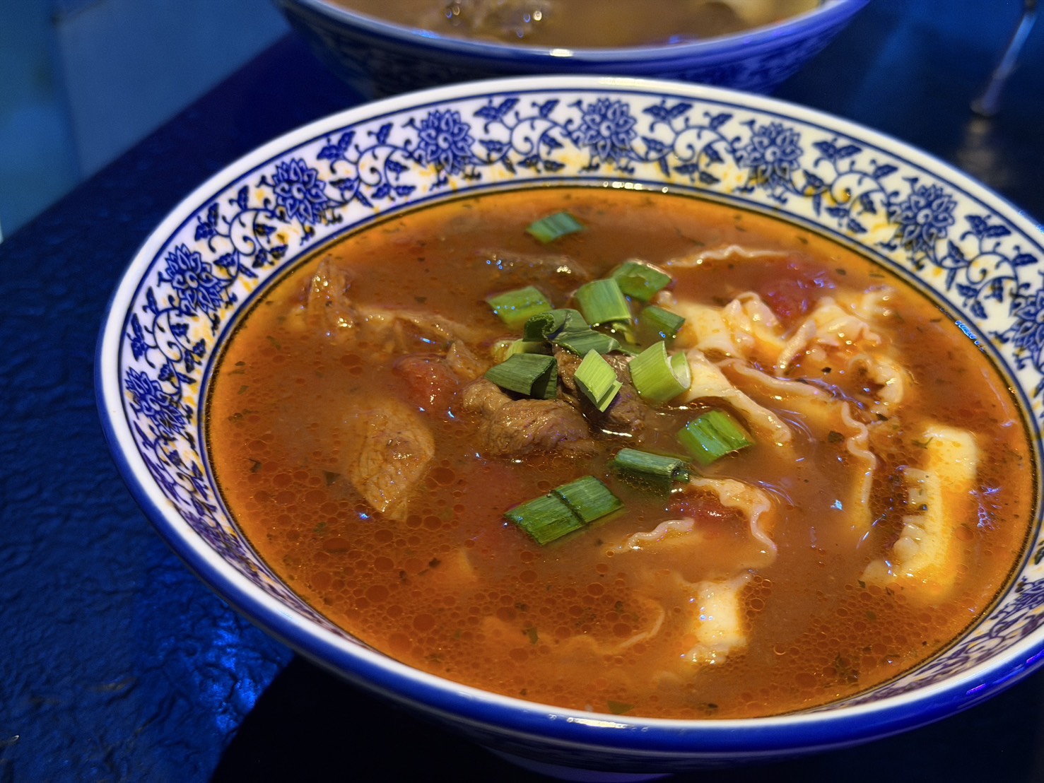 [ 桃園酒吧 ] 不醒人室 x SLAP! 中壢立飲式酒吧開箱 互動式KTV超好玩~大E人聚集地