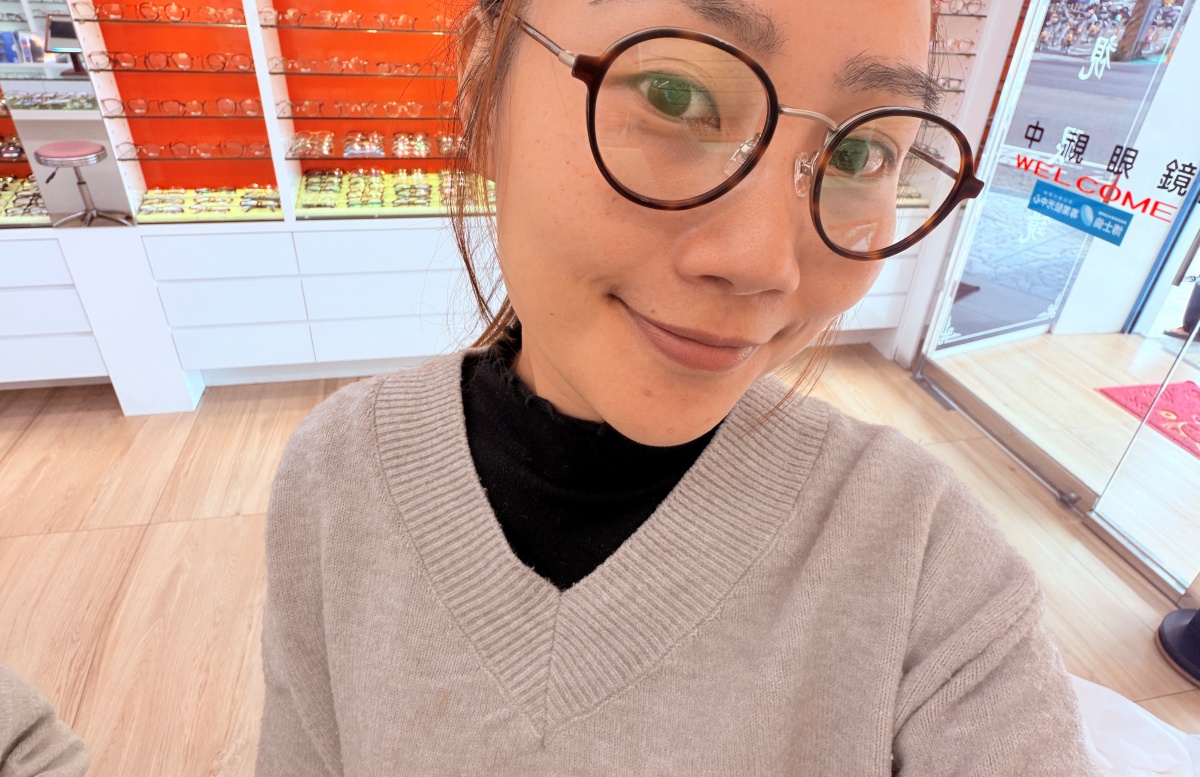 [ 眼鏡店分享 ] 中視眼鏡驗光所龜山店 龜山眼鏡店推薦，價格親民款式多