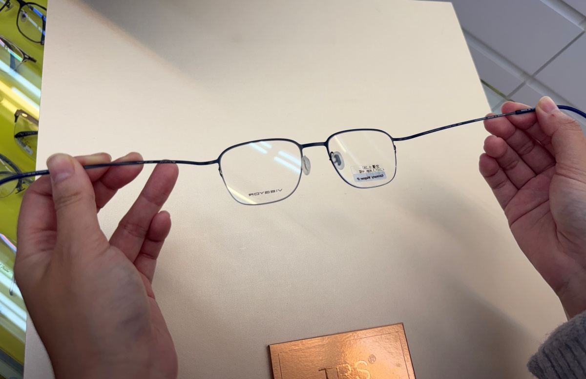 [ 眼鏡店分享 ] 中視眼鏡驗光所龜山店 龜山眼鏡店推薦，價格親民款式多