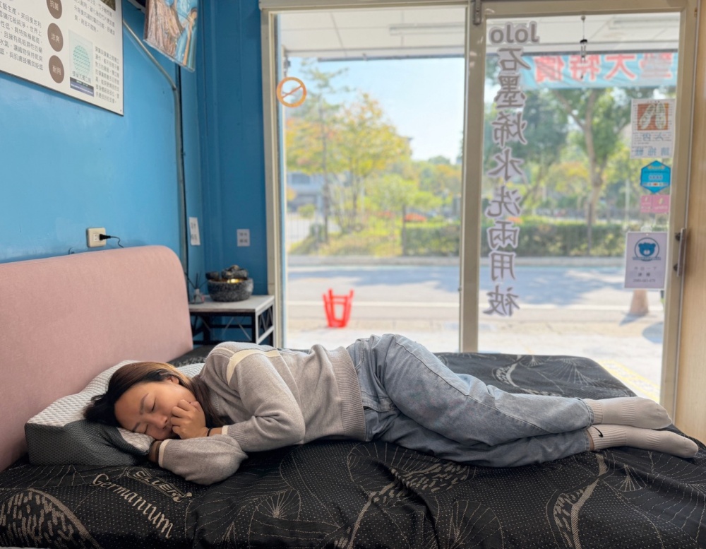 [ 家居推薦 ]吉川熊家具床墊｜桃園床墊推薦 10年保固 工廠直營低價高CP值 客製化床墊家具