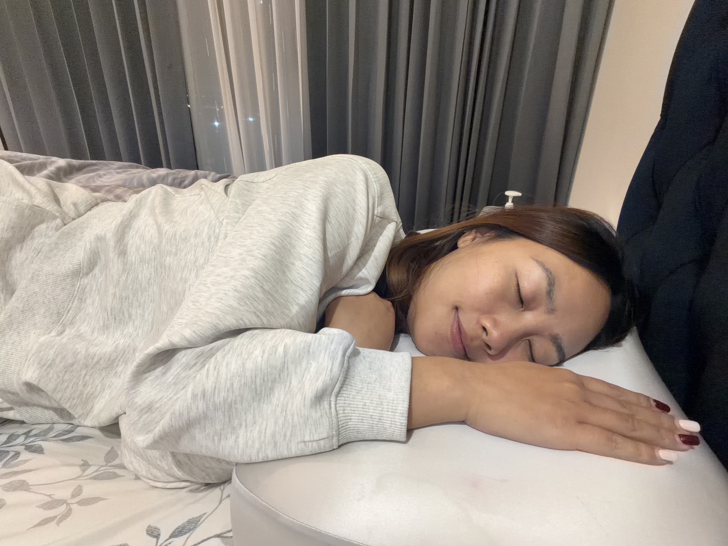 [ 家居分享 ] 青鳥家居奶蓋雙餡枕 高品質枕頭一睡回不去的躺感，支撐感枕頭推薦