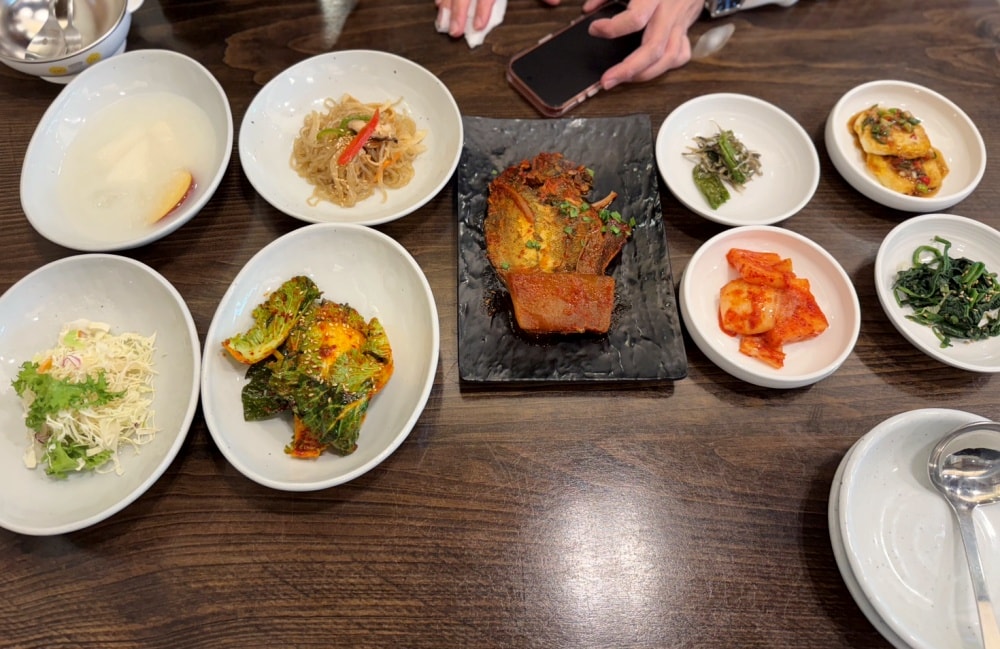 [ 釜山食記 ] 가연장 미역국정찬 海帶湯飯 | 海岸列車松亭餐廳 | 釜山當地人必吃隱藏版美食 | 松亭餐廳