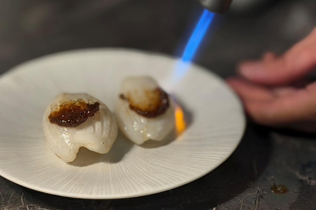 京燒肉｜台中燒肉推薦，人均1500元起爽吃A5和牛！魚子醬、海膽一上桌直接驚艷全場