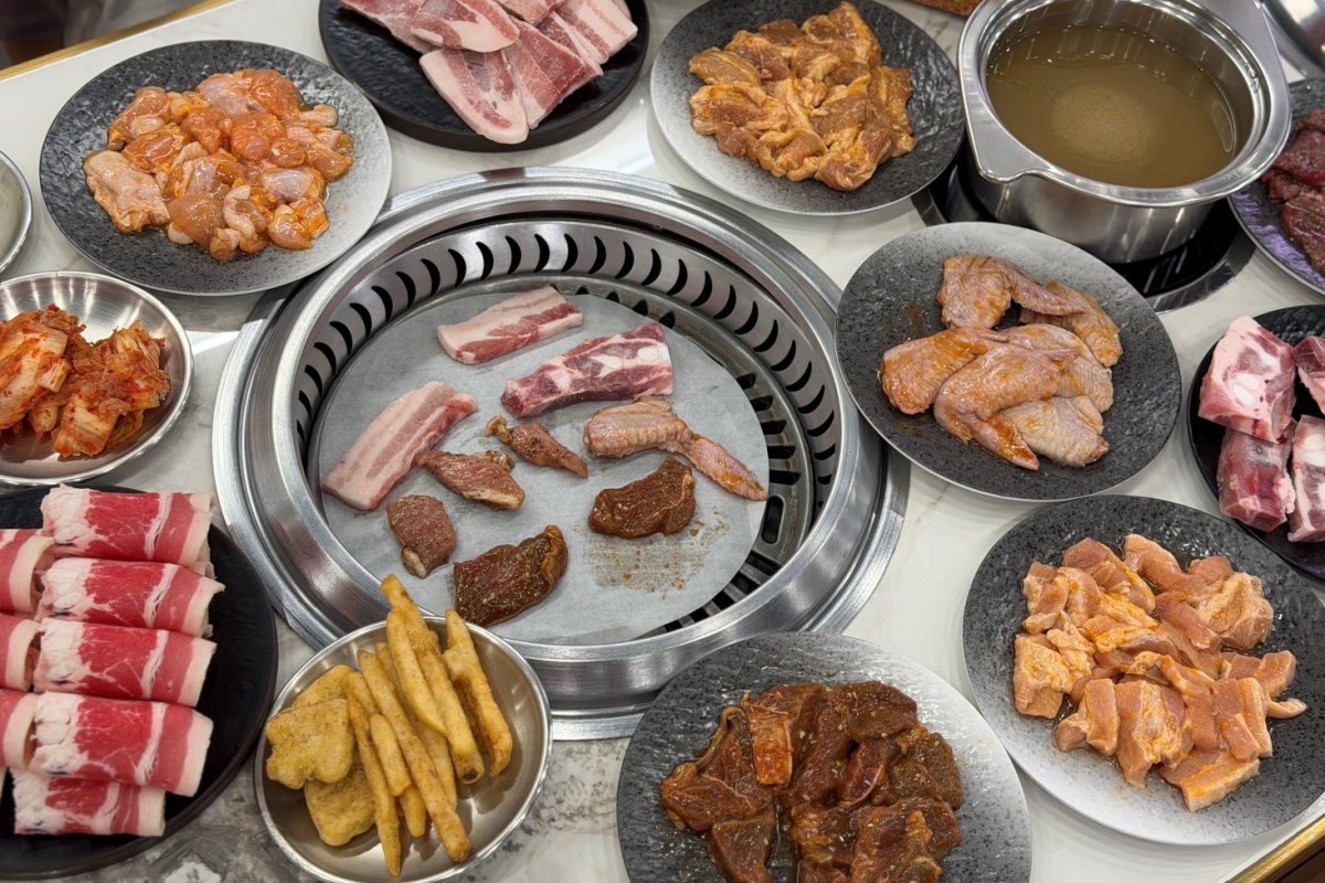 龍潭燒肉吃到飽推薦|豬隊友龍潭店全新升級菜單,牛豬雞海鮮熟食飲料無限享用,周年慶299元起超高CP值! - 第9張圖 龍潭燒肉吃到飽推薦|豬隊友龍潭店全新升級菜單,牛豬雞海鮮熟食飲料無限享用,周年慶299元起超高CP值!