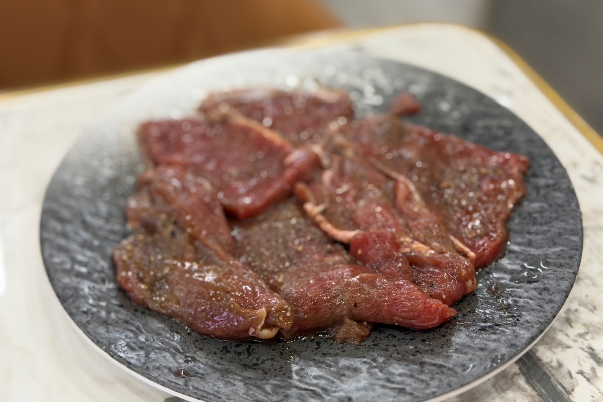 龍潭燒肉吃到飽推薦|豬隊友龍潭店全新升級菜單,牛豬雞海鮮熟食飲料無限享用,周年慶299元起超高CP值! - 第12張圖 龍潭燒肉吃到飽推薦|豬隊友龍潭店全新升級菜單,牛豬雞海鮮熟食飲料無限享用,周年慶299元起超高CP值!
